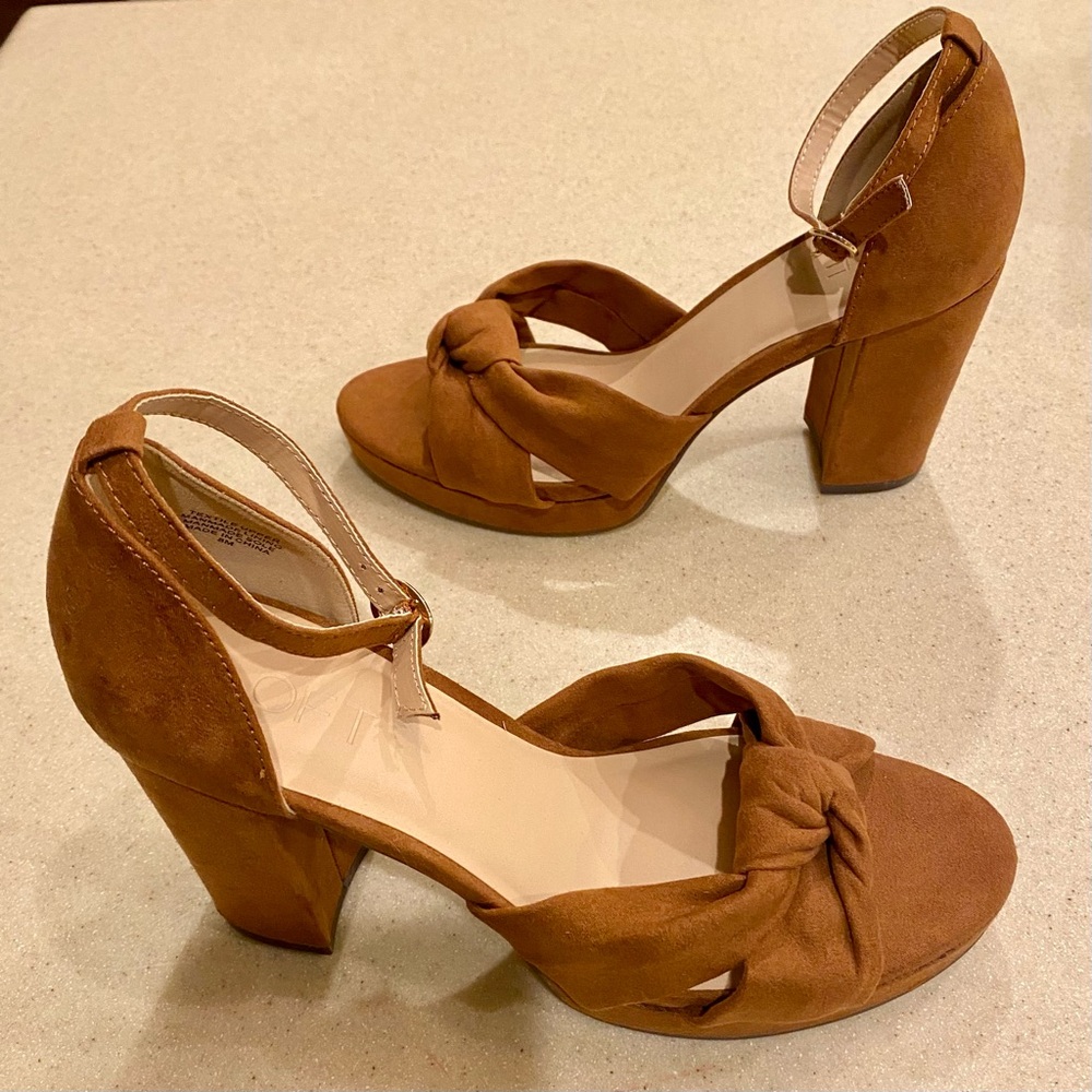 Loft Elegant Cognac Block Heel Sandals